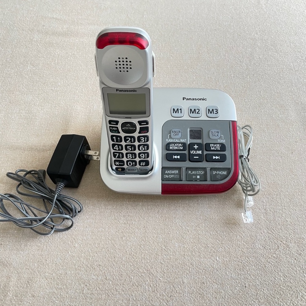 Panasonic KX-TGM450 Amplified Digital Cordless Telephone With Hearing Aid